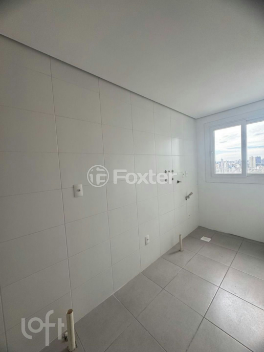 Apartamento à venda com 3 quartos, 93m² - Foto 8