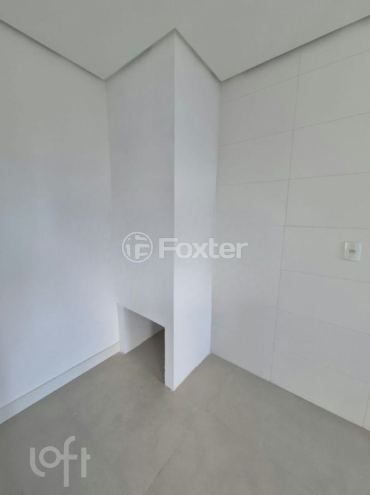 Apartamento à venda com 2 quartos, 68m² - Foto 4