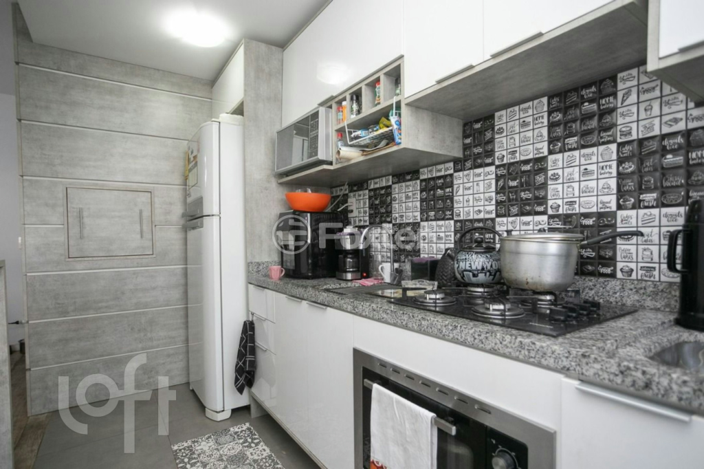 Apartamento à venda com 2 quartos, 67m² - Foto 9