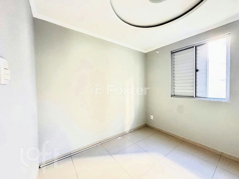 Apartamento à venda com 2 quartos, 45m² - Foto 12
