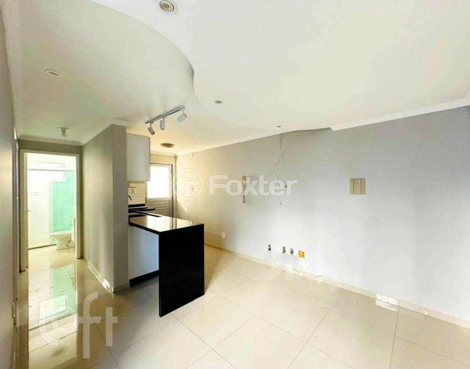 Apartamento à venda com 2 quartos, 45m² - Foto 2