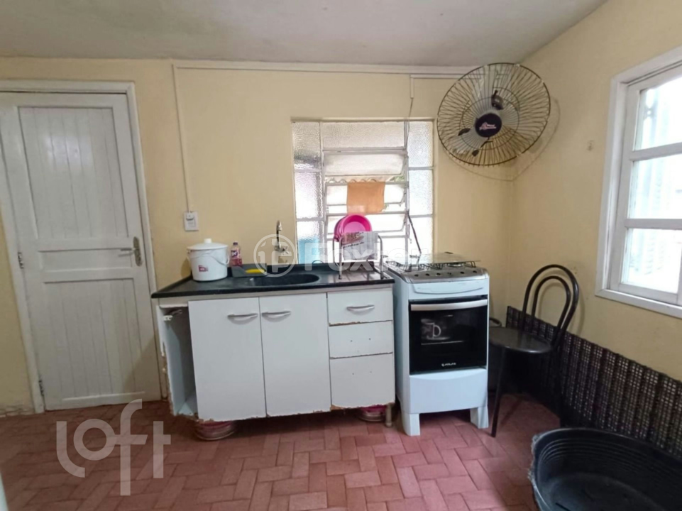 Casa à venda com 3 quartos, 100m² - Foto 7