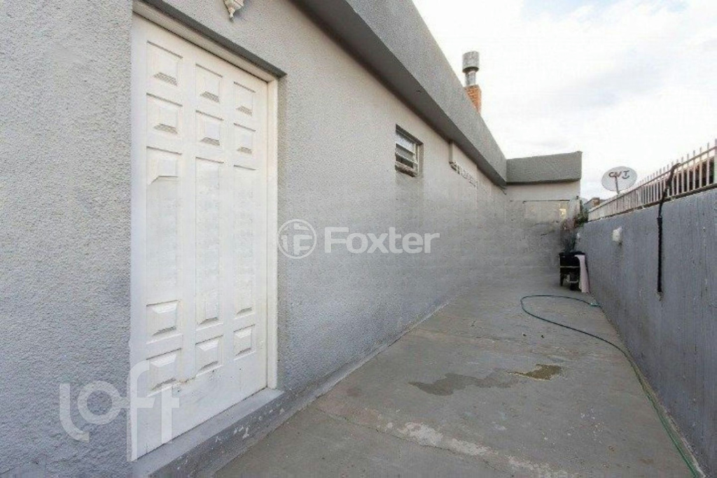 Casa à venda com 4 quartos, 175m² - Foto 2