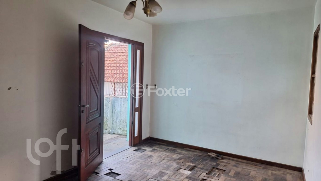 Casa à venda com 5 quartos, 74m² - Foto 1