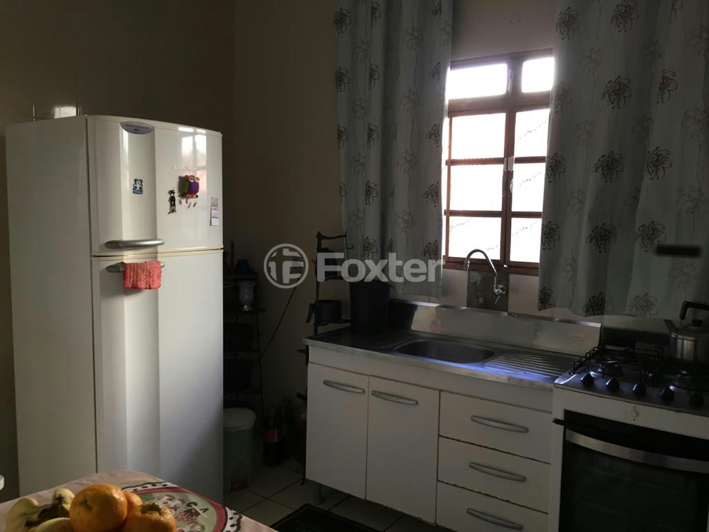 Casa à venda com 3 quartos, 120m² - Foto 3