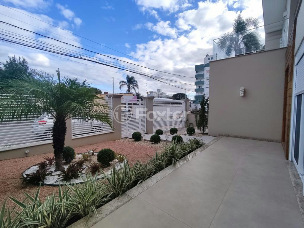 Casa à venda com 2 quartos, 320m² - Foto 3