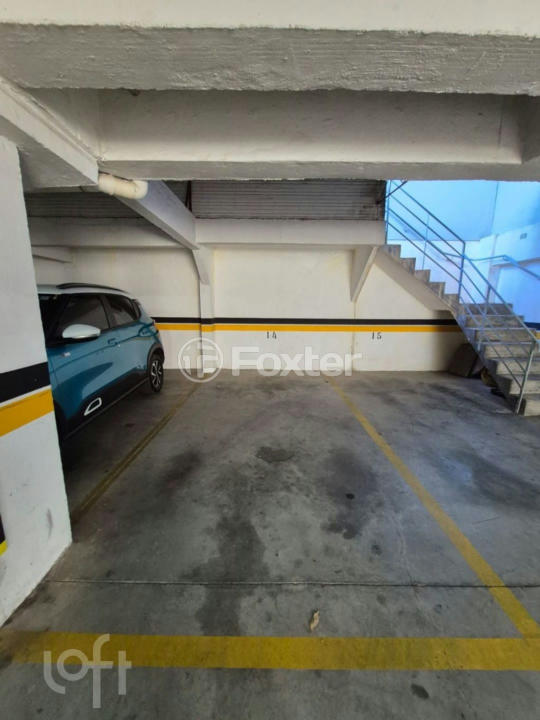 Apartamento à venda com 2 quartos, 60m² - Foto 19