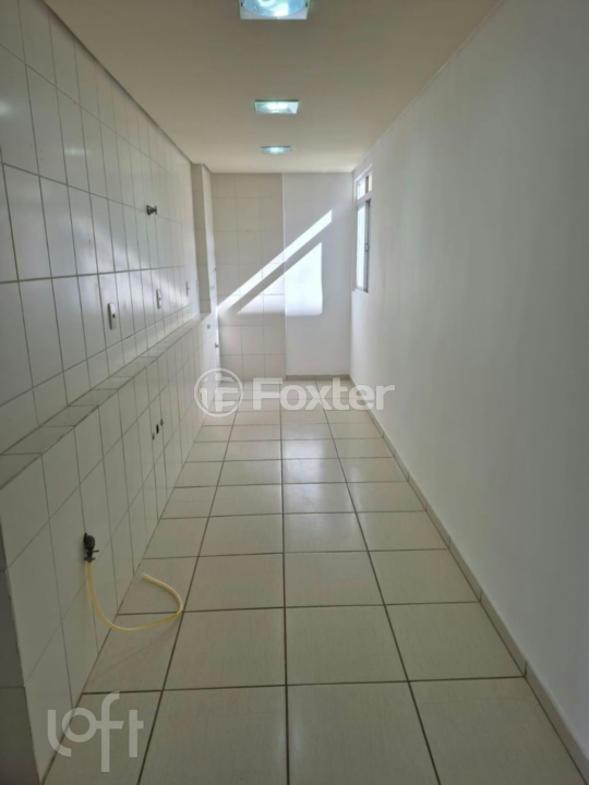 Apartamento à venda com 2 quartos, 60m² - Foto 3