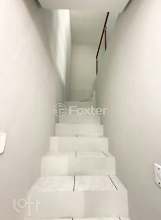 Casa de Condomínio à venda com 3 quartos, 186m² - Foto 2