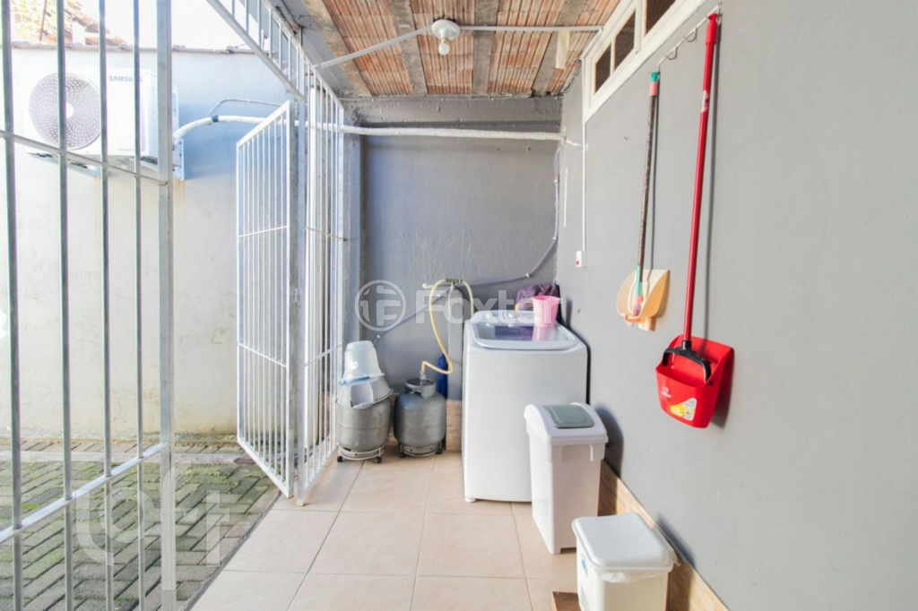 Casa à venda com 3 quartos, 182m² - Foto 26