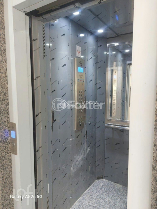 Apartamento à venda com 2 quartos, 42m² - Foto 8