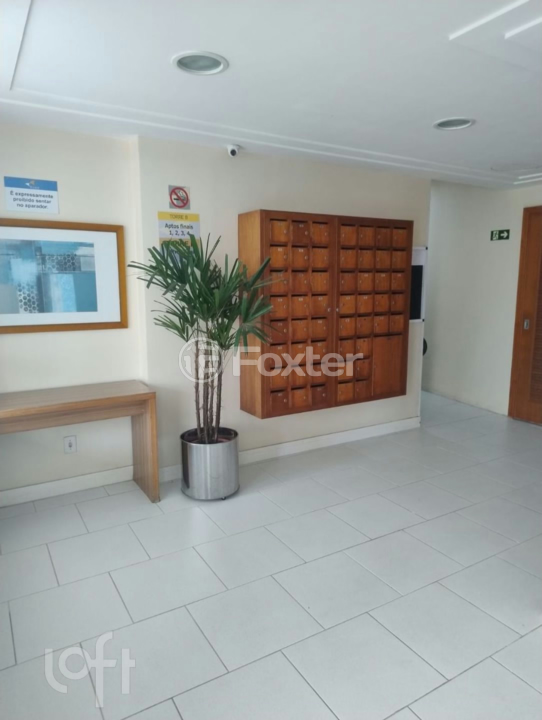 Apartamento à venda com 2 quartos, 61m² - Foto 22
