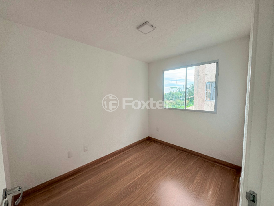 Apartamento à venda com 2 quartos, 41m² - Foto 4