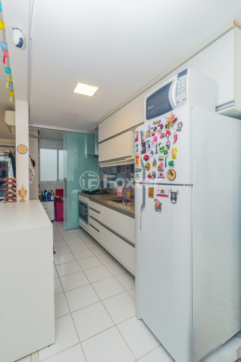 Apartamento à venda com 2 quartos, 69m² - Foto 17