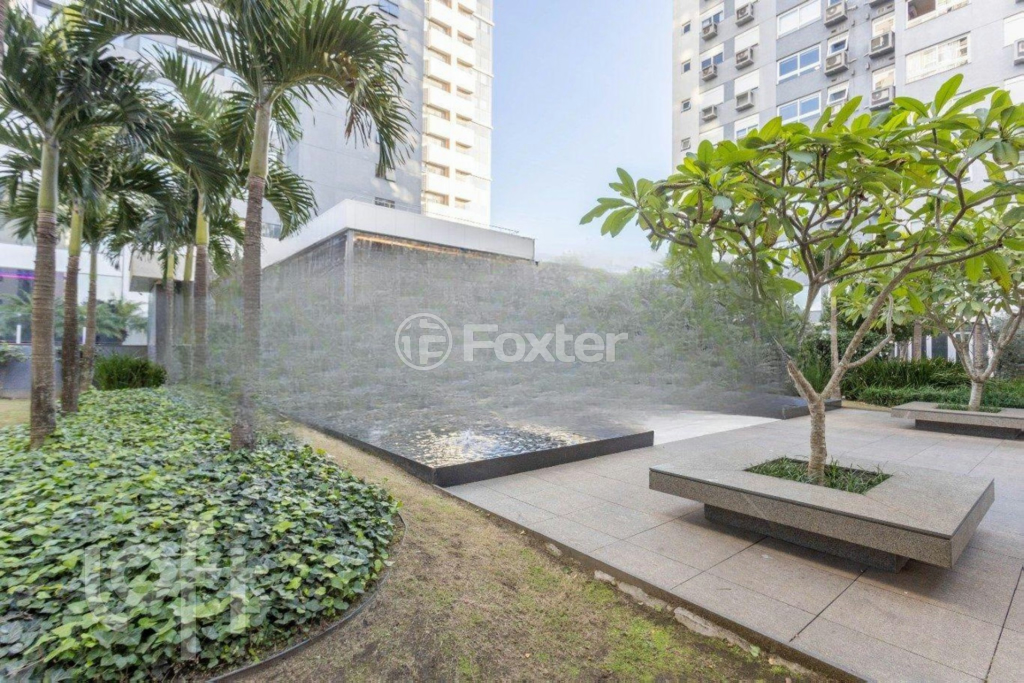 Apartamento à venda com 3 quartos, 67m² - Foto 32