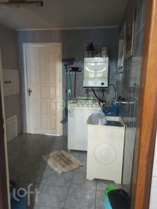 Casa à venda com 2 quartos, 100m² - Foto 4