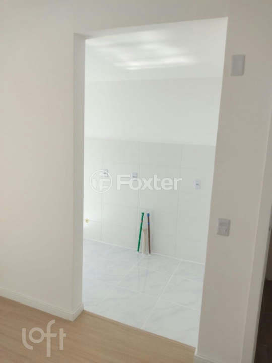 Apartamento à venda com 3 quartos, 60m² - Foto 4