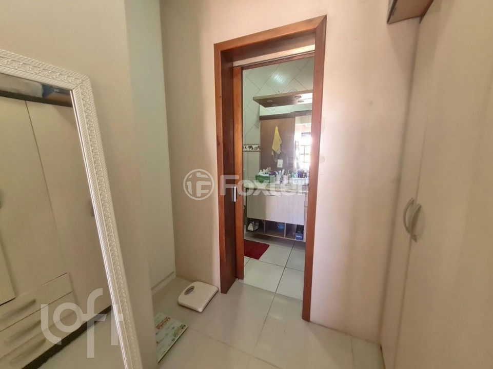 Casa à venda com 3 quartos, 320m² - Foto 4