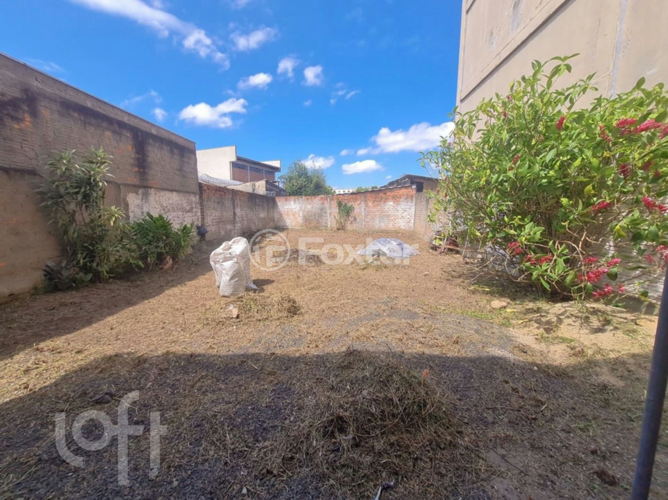 Casa à venda com 3 quartos, 320m² - Foto 28