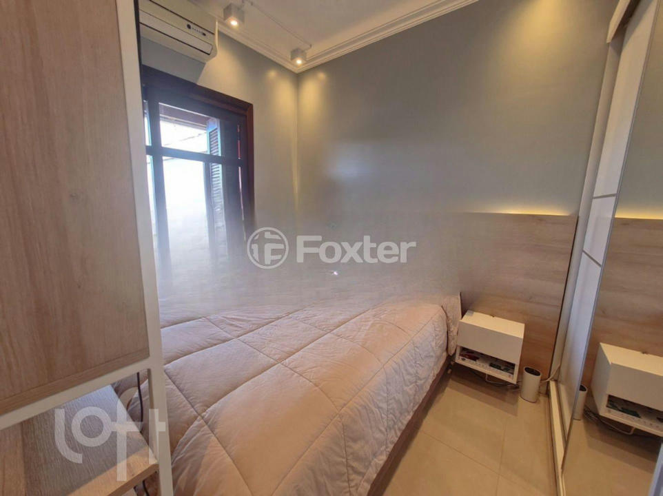 Casa à venda com 3 quartos, 320m² - Foto 3