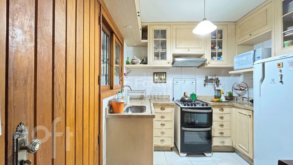 Casa à venda com 3 quartos, 175m² - Foto 2