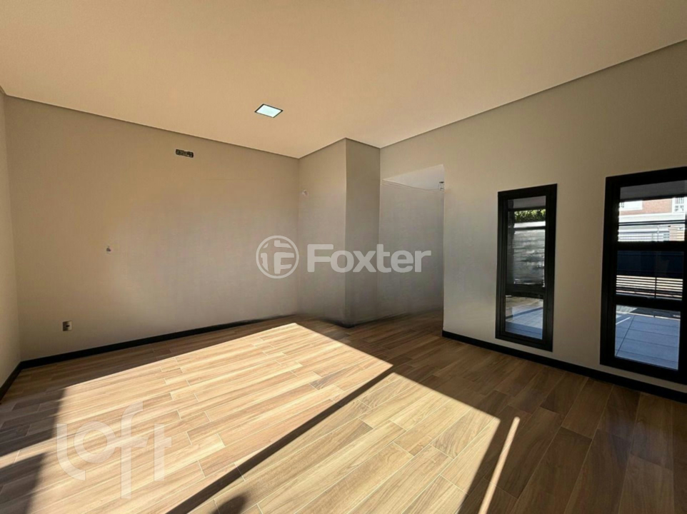 Casa à venda com 3 quartos, 152m² - Foto 2