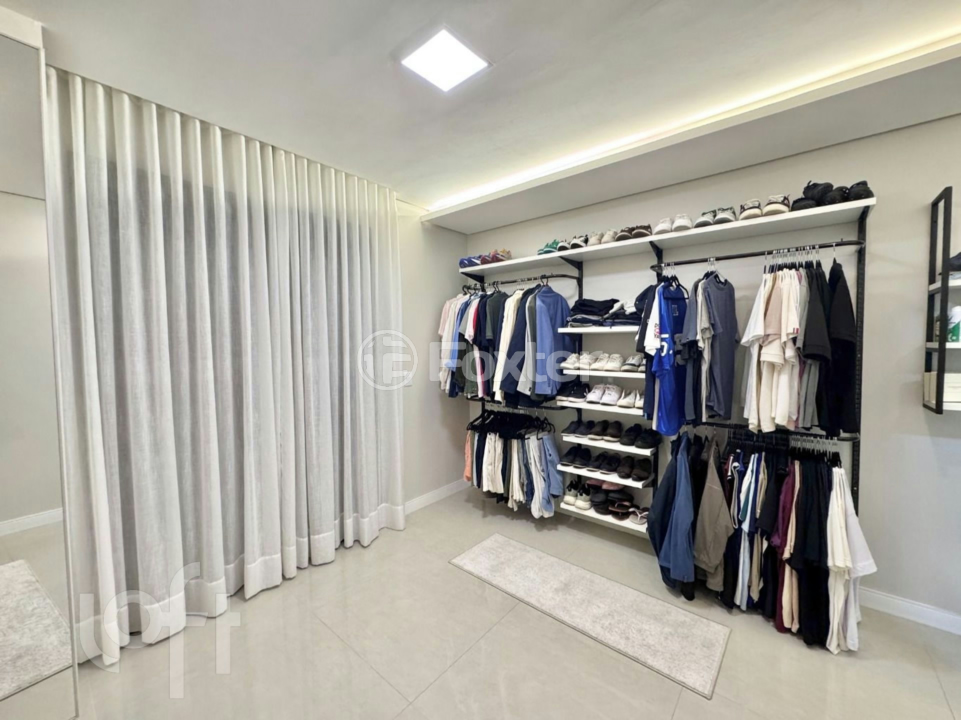 Casa à venda com 3 quartos, 205m² - Foto 42