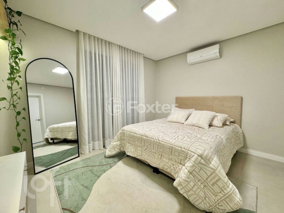 Casa à venda com 3 quartos, 205m² - Foto 35