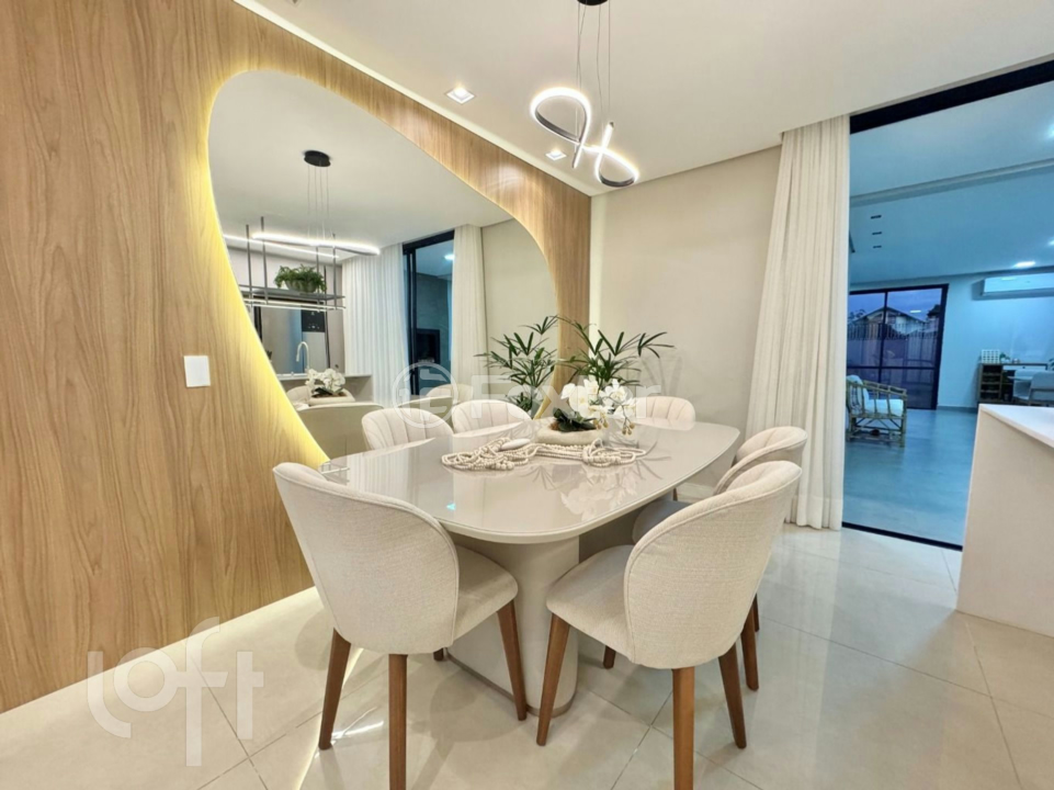 Casa à venda com 3 quartos, 205m² - Foto 13