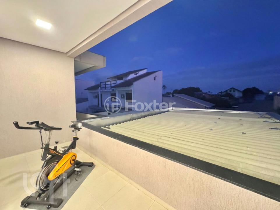 Casa à venda com 3 quartos, 205m² - Foto 31