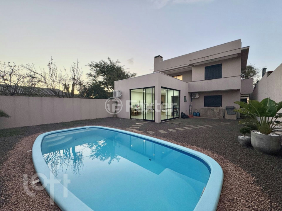 Casa à venda com 3 quartos, 205m² - Foto 3