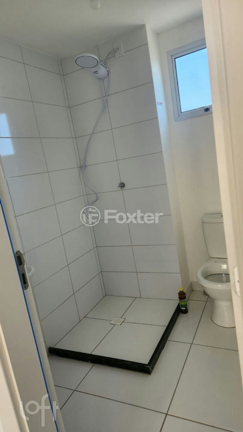 Apartamento à venda com 2 quartos, 42m² - Foto 2