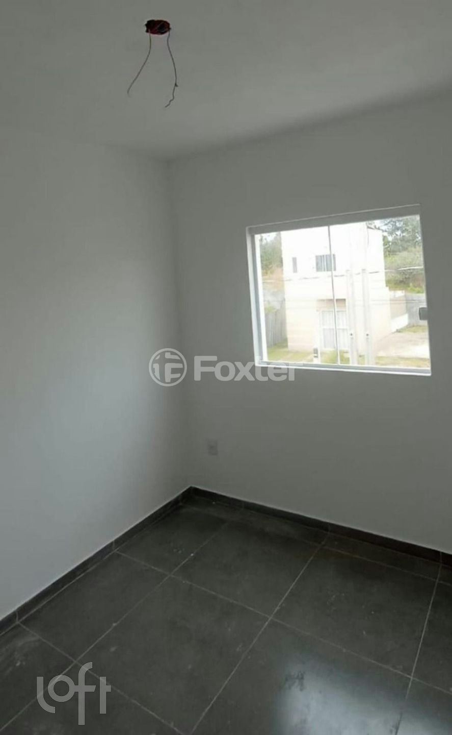 Casa à venda com 2 quartos, 50m² - Foto 11