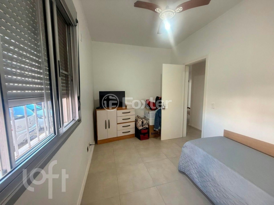 Apartamento à venda com 2 quartos, 62m² - Foto 4