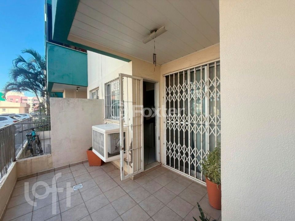Apartamento à venda com 2 quartos, 62m² - Foto 13