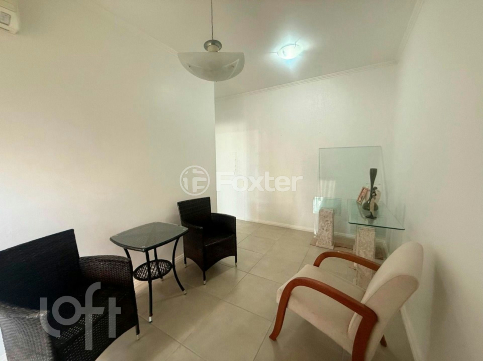 Apartamento à venda com 2 quartos, 62m² - Foto 1