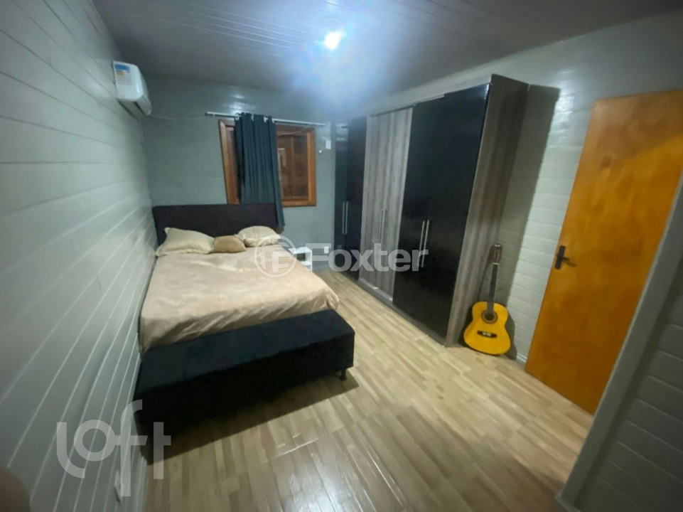 Casa à venda com 2 quartos, 100m² - Foto 4