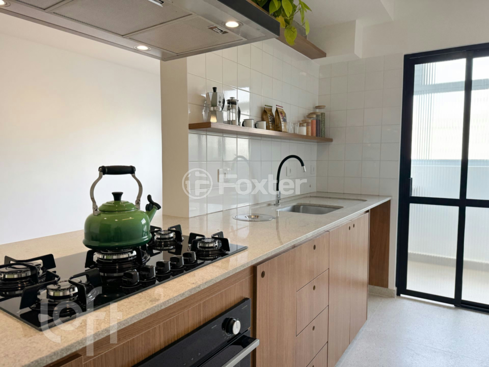 Apartamento à venda com 2 quartos, 98m² - Foto 1