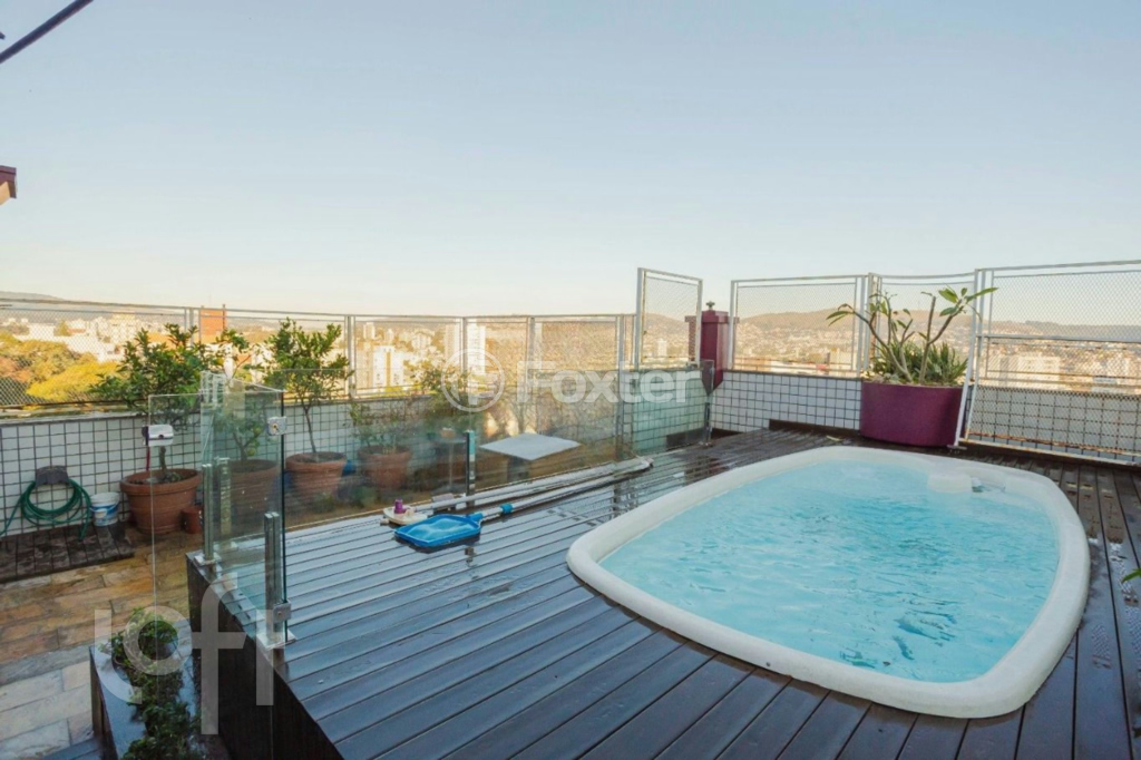 Cobertura à venda com 3 quartos, 236m² - Foto 1
