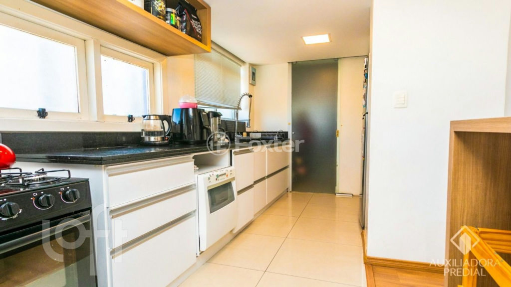 Cobertura à venda com 3 quartos, 236m² - Foto 25
