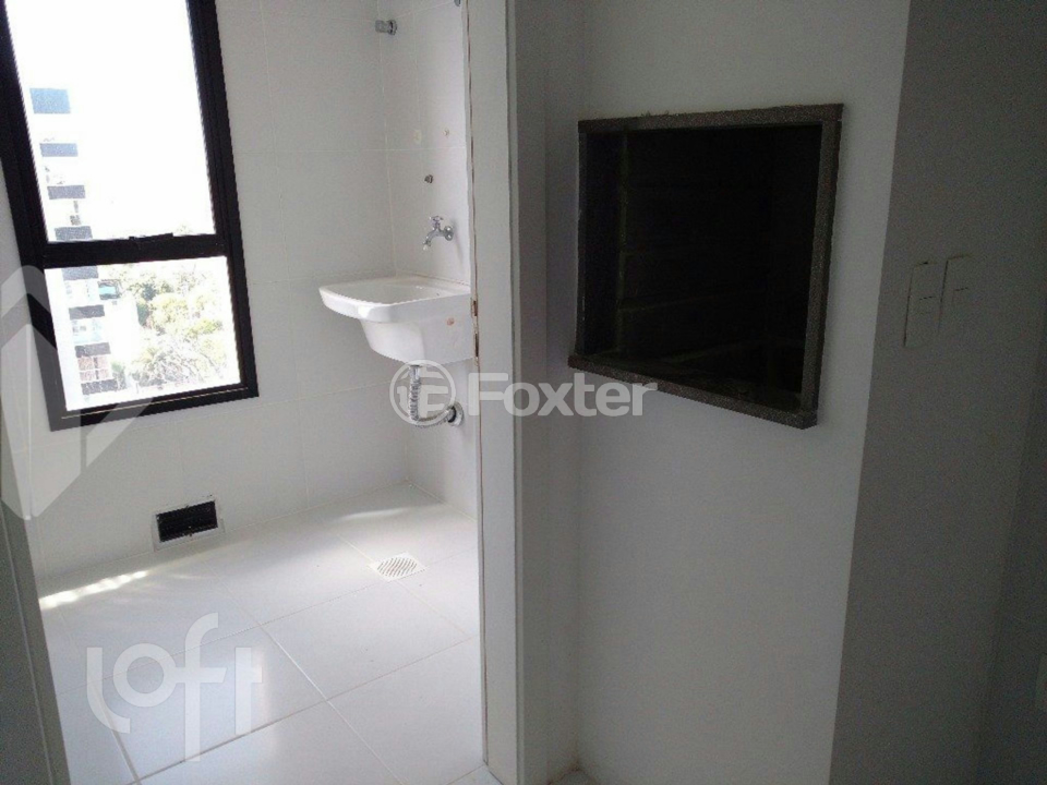 Apartamento à venda com 2 quartos, 87m² - Foto 4