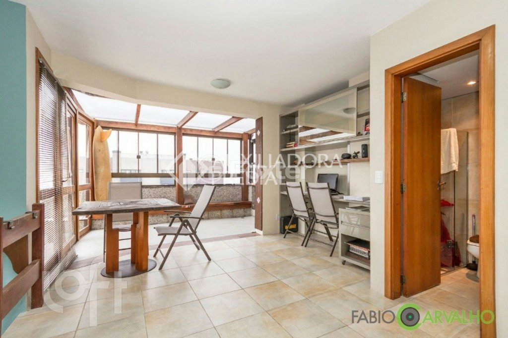 Cobertura à venda com 2 quartos, 202m² - Foto 1