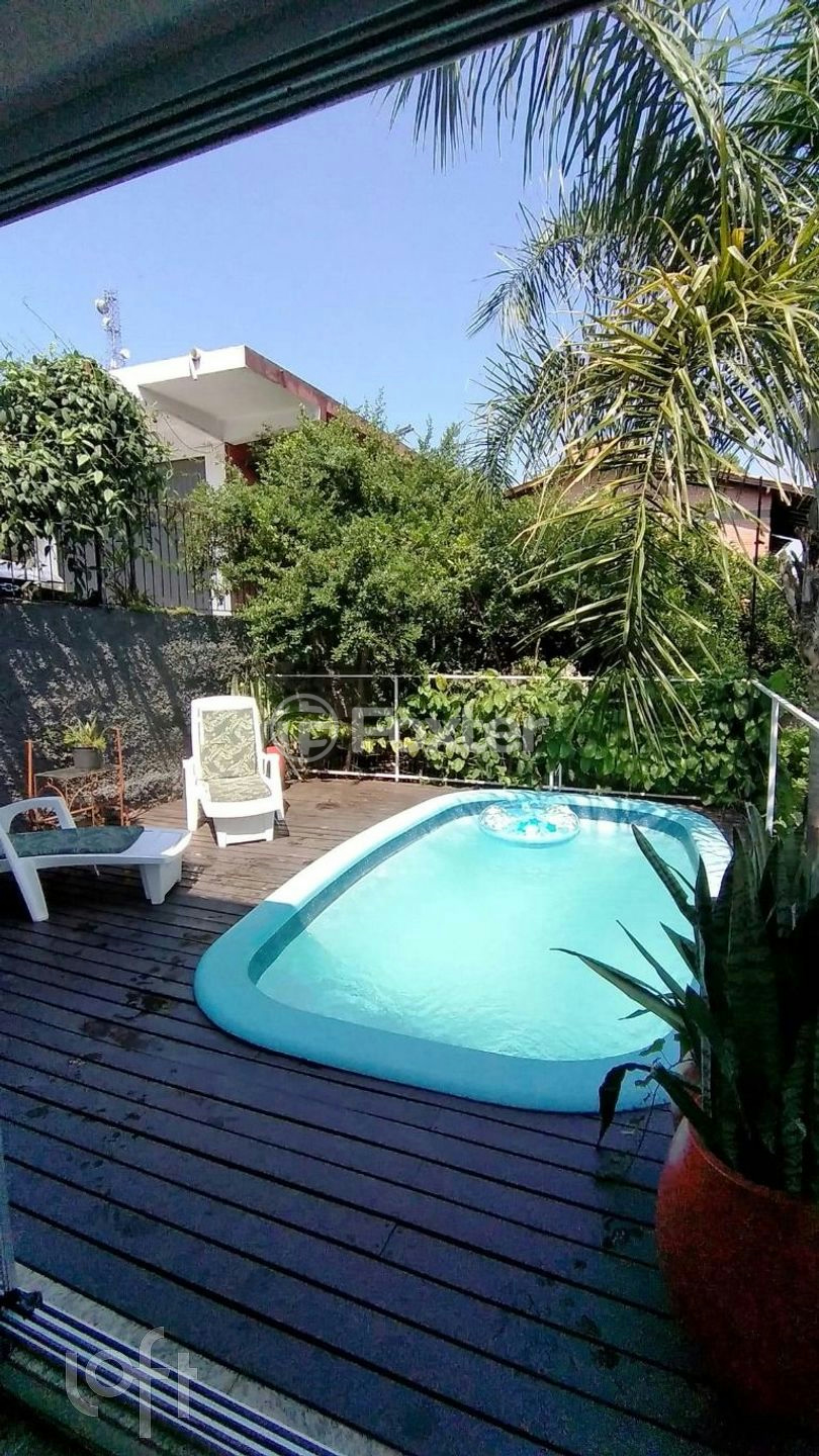 Casa à venda com 4 quartos, 210m² - Foto 8
