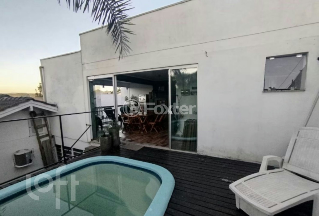 Casa à venda com 4 quartos, 210m² - Foto 20