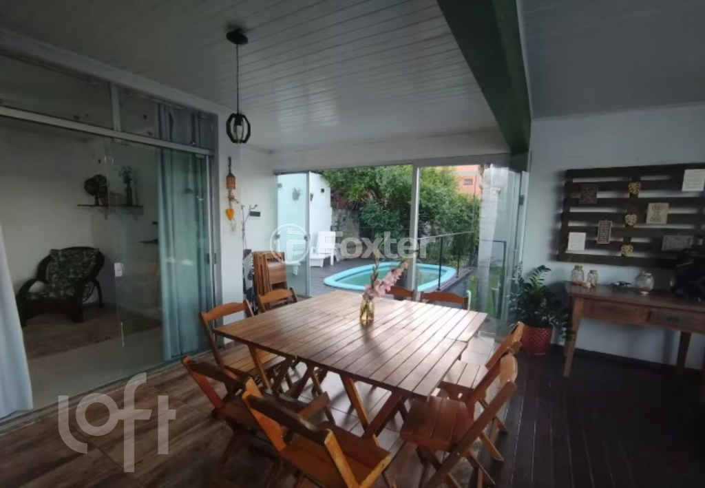 Casa à venda com 4 quartos, 210m² - Foto 16