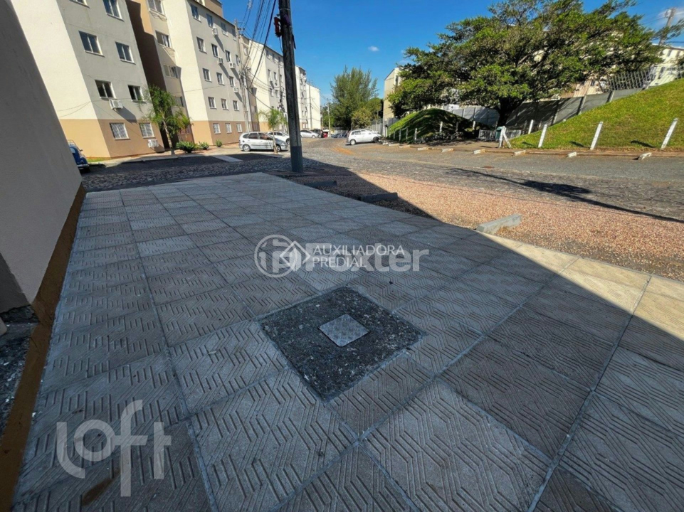 Apartamento à venda com 2 quartos, 38m² - Foto 17