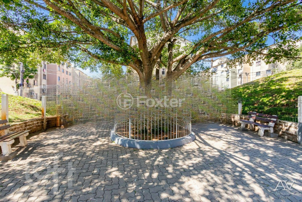 Apartamento à venda com 2 quartos, 38m² - Foto 11