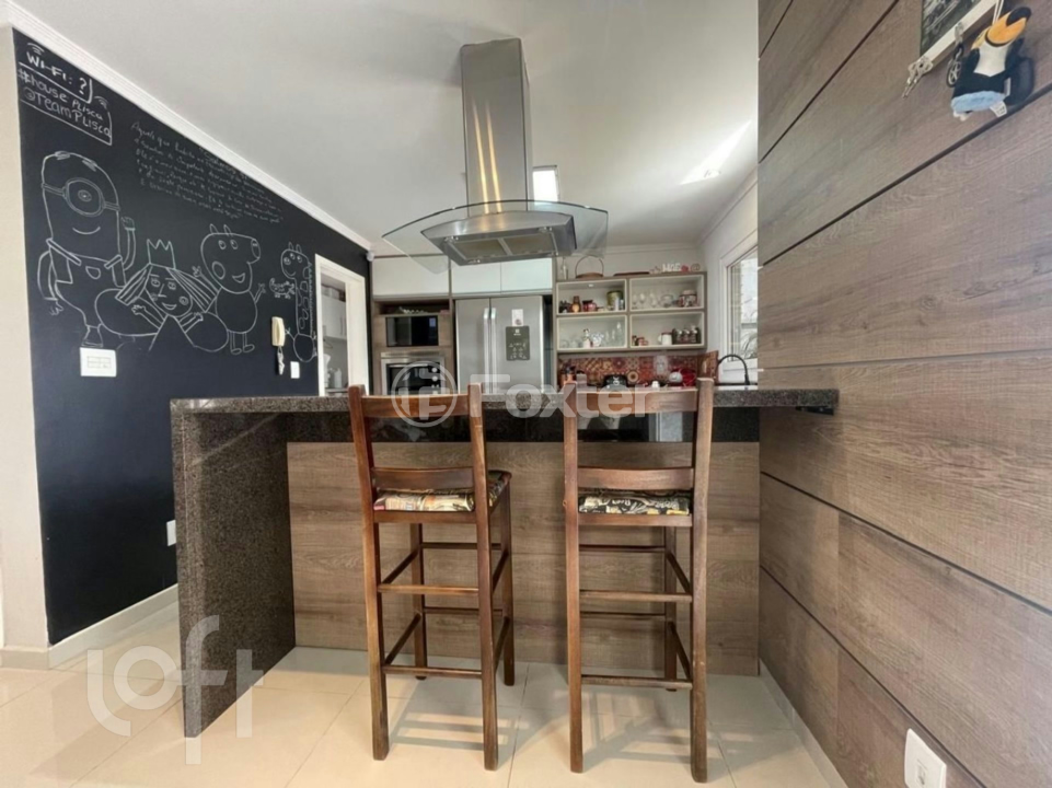 Casa à venda com 3 quartos, 214m² - Foto 6