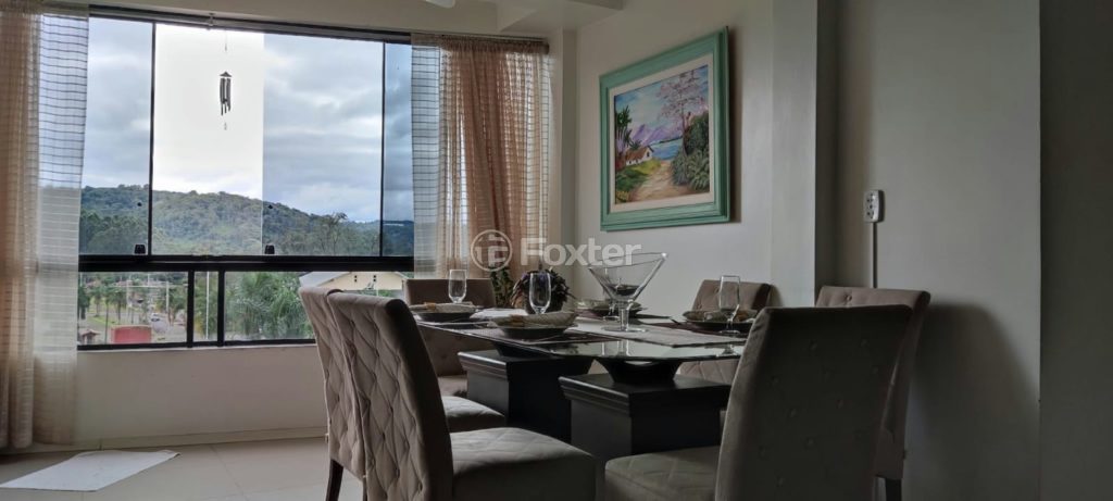 Apartamento à venda com 2 quartos, 93m² - Foto 4
