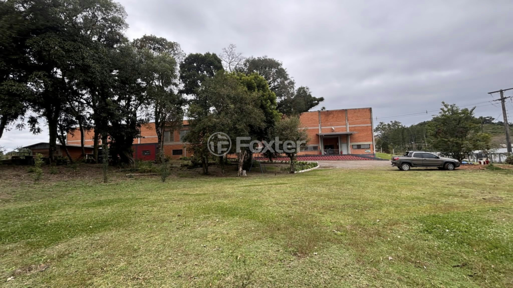 Depósito-Galpão-Armazém à venda com 2 quartos, 1335m² - Foto 7